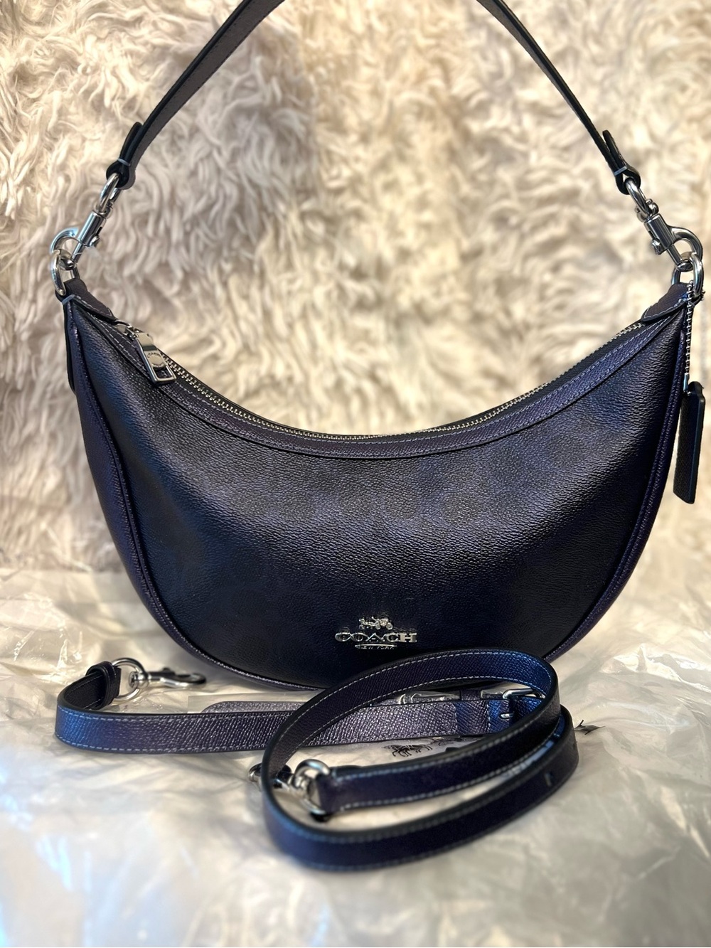💙💙 Authentic Coach Aria Shoulder Bag in Signature canvas.💙💙NWT - Picture 10 of 17